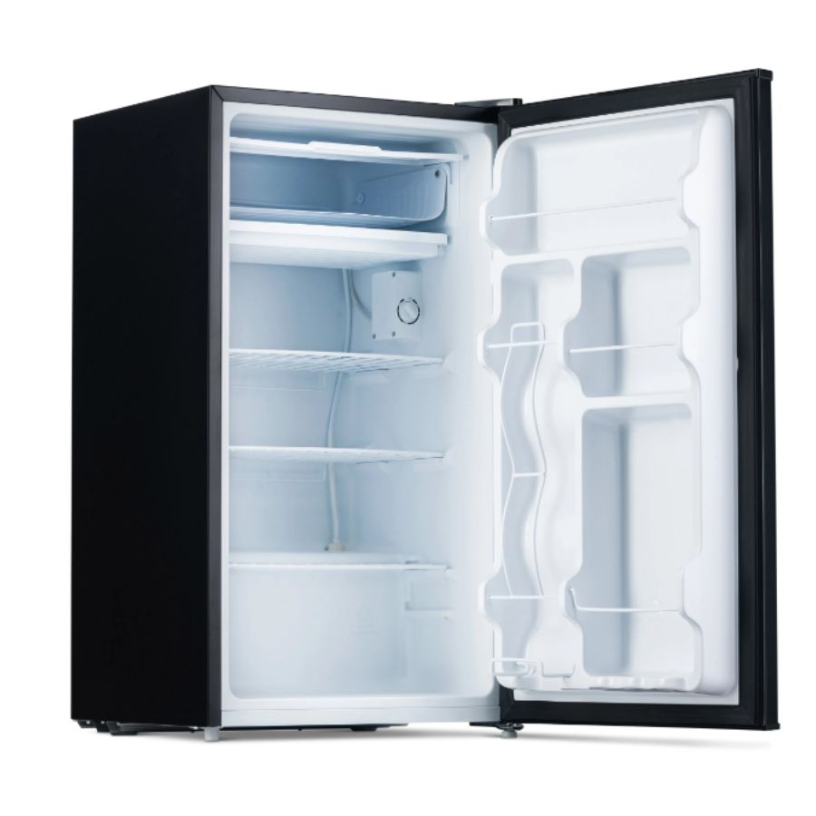 Mini refrigerator with freezer